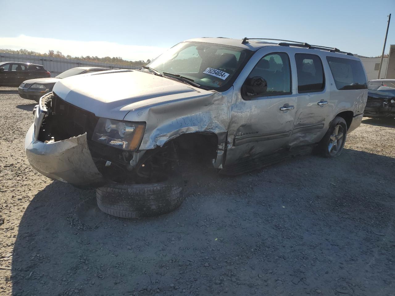 2011 Chevrolet Suburban K1500 Lt VIN: 1GNSKJE37BR365566 Lot: 76254654