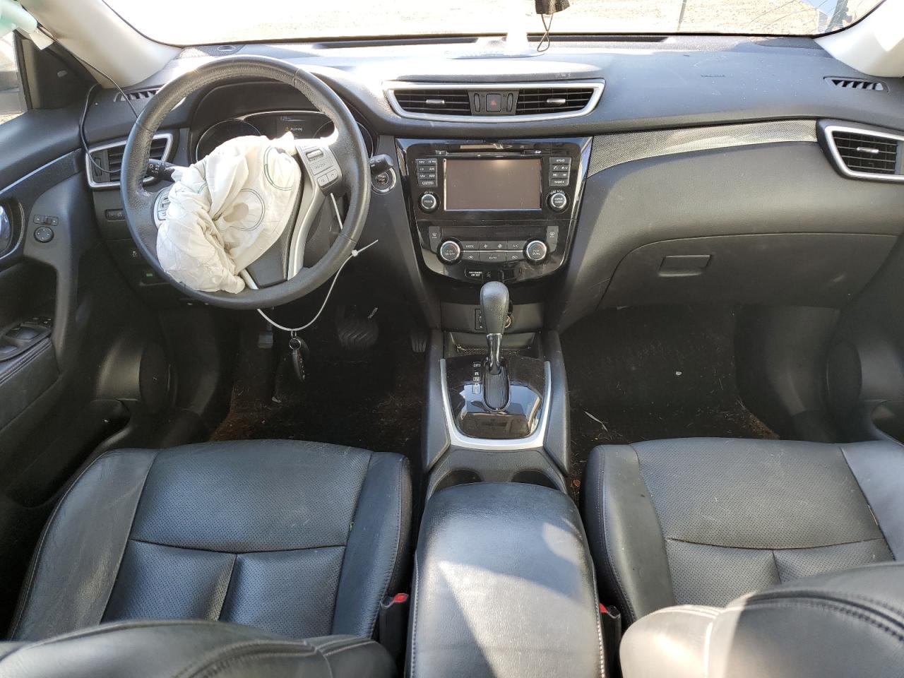 2015 Nissan Rogue - Image 8