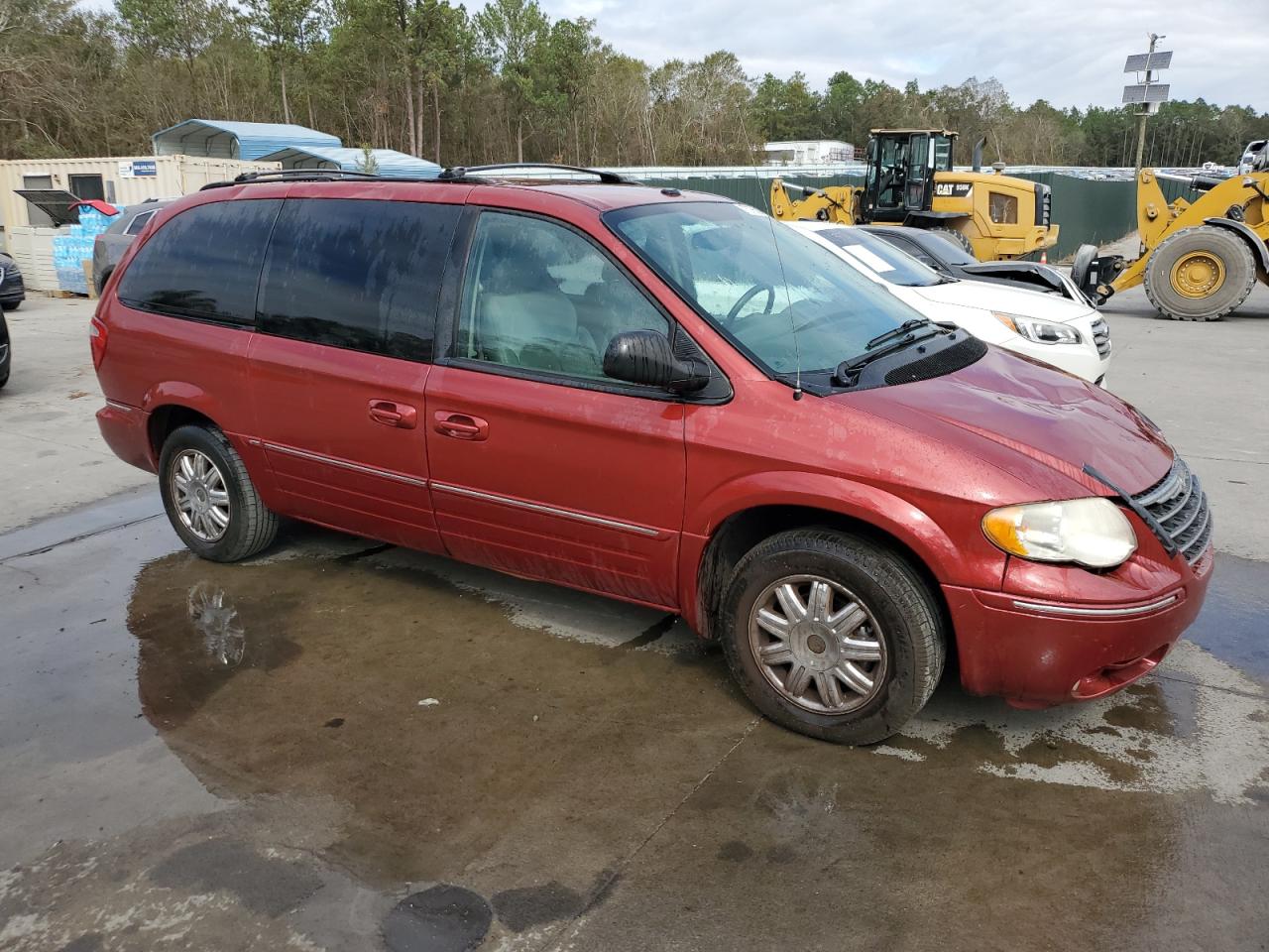 2007 Chrysler Town & Country - Image 4
