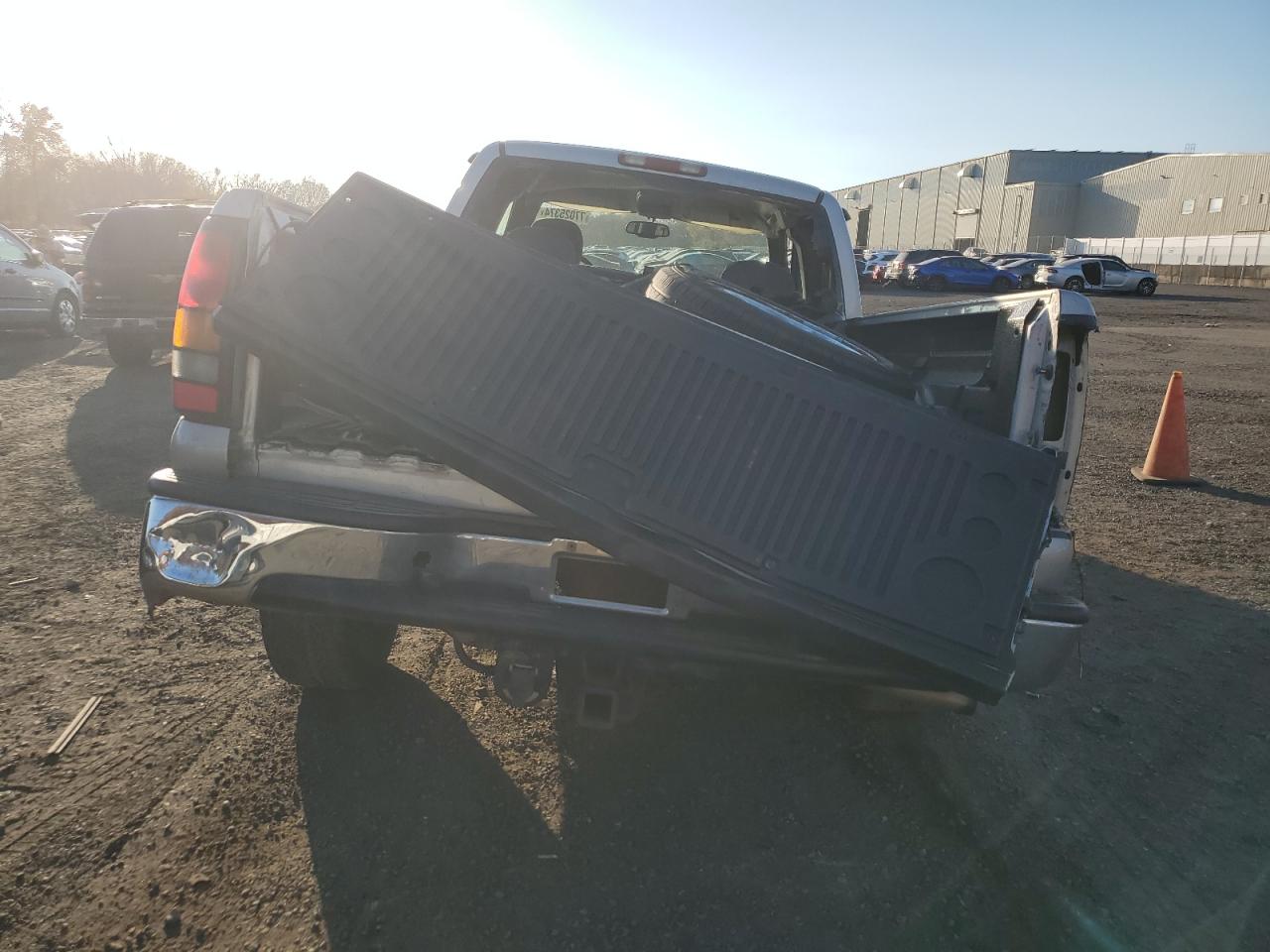 2GTEK19B851288260 2005 GMC New Sierra K1500