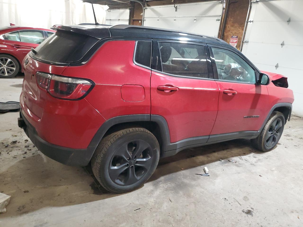 2018 Jeep Compass - Image 3