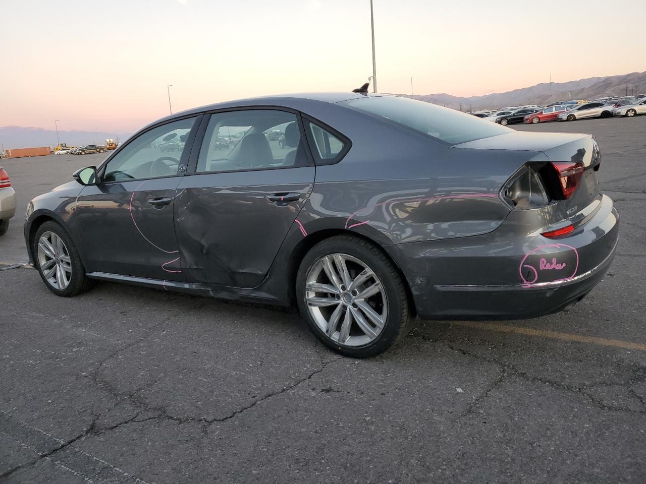 2019 Volkswagen Passat - Image 2