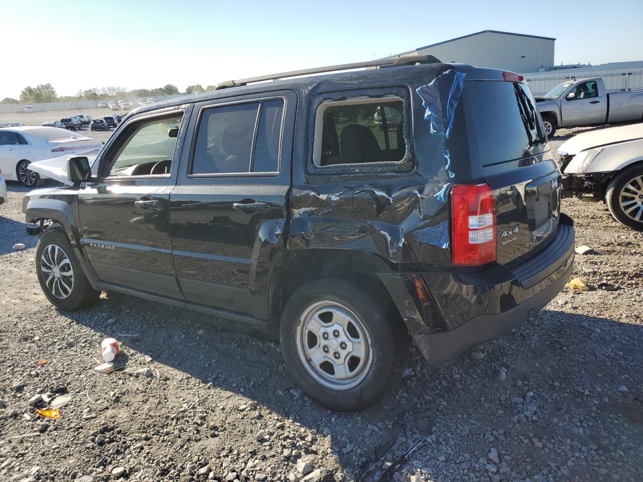 VIN 1C4NJRBBXGD614370 2016 JEEP PATRIOT no.2