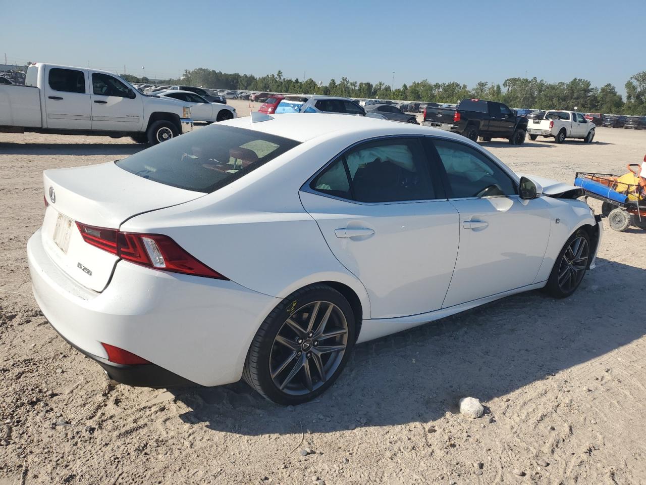 2014 Lexus IS - Image 3
