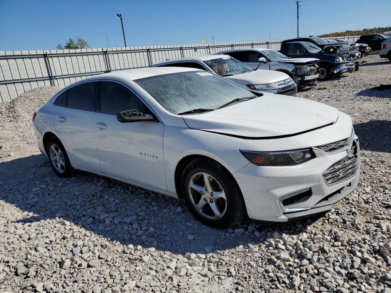 2017 Chevrolet Malibu - Image 4