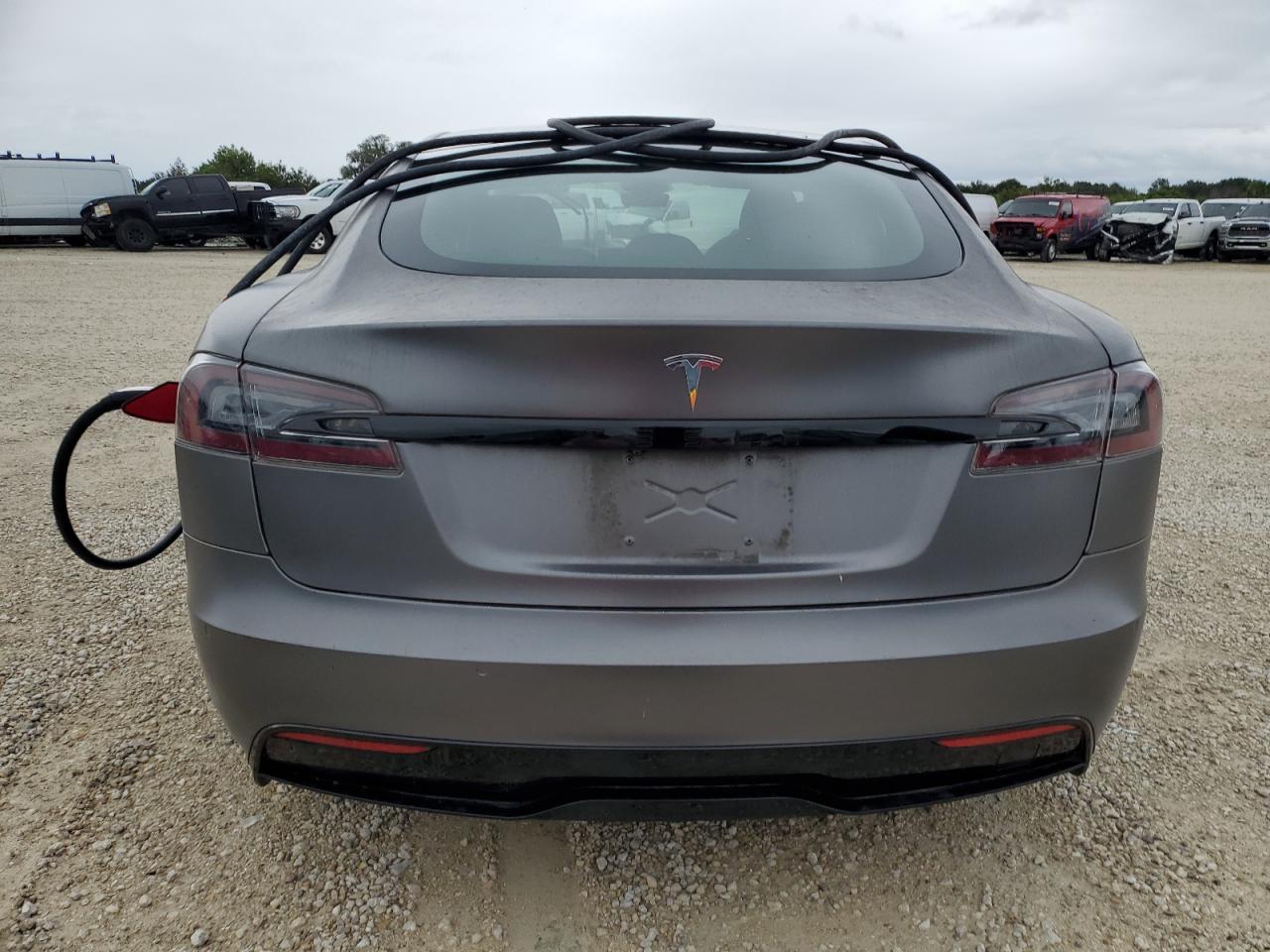 2021 Tesla Model S VIN: 5YJSA1E52MF430586 Lot: 74545664