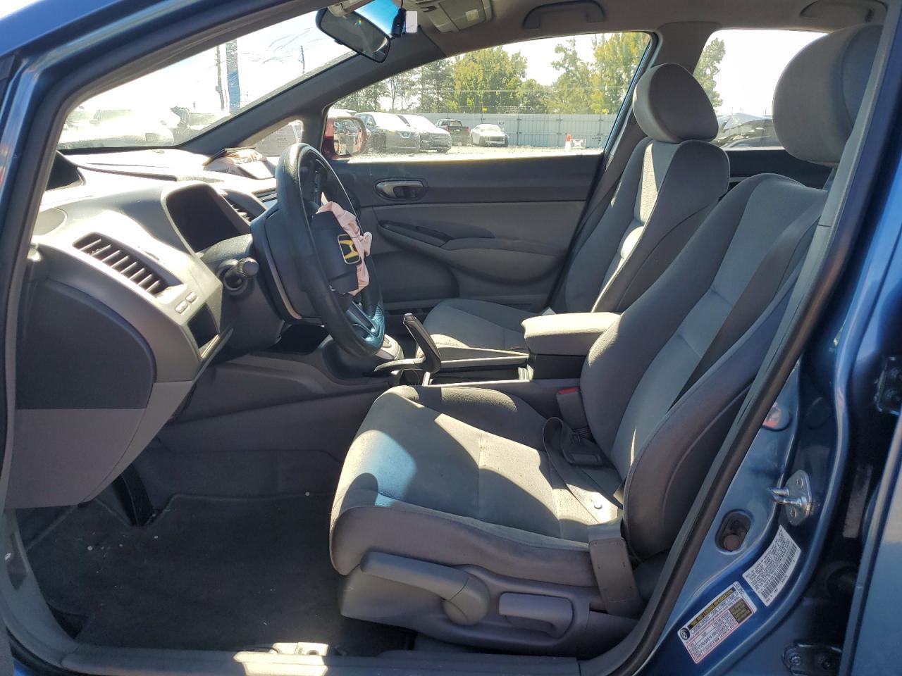 2008 Honda Civic Lx VIN: 1HGFA16518L113404 Lot: 75196644