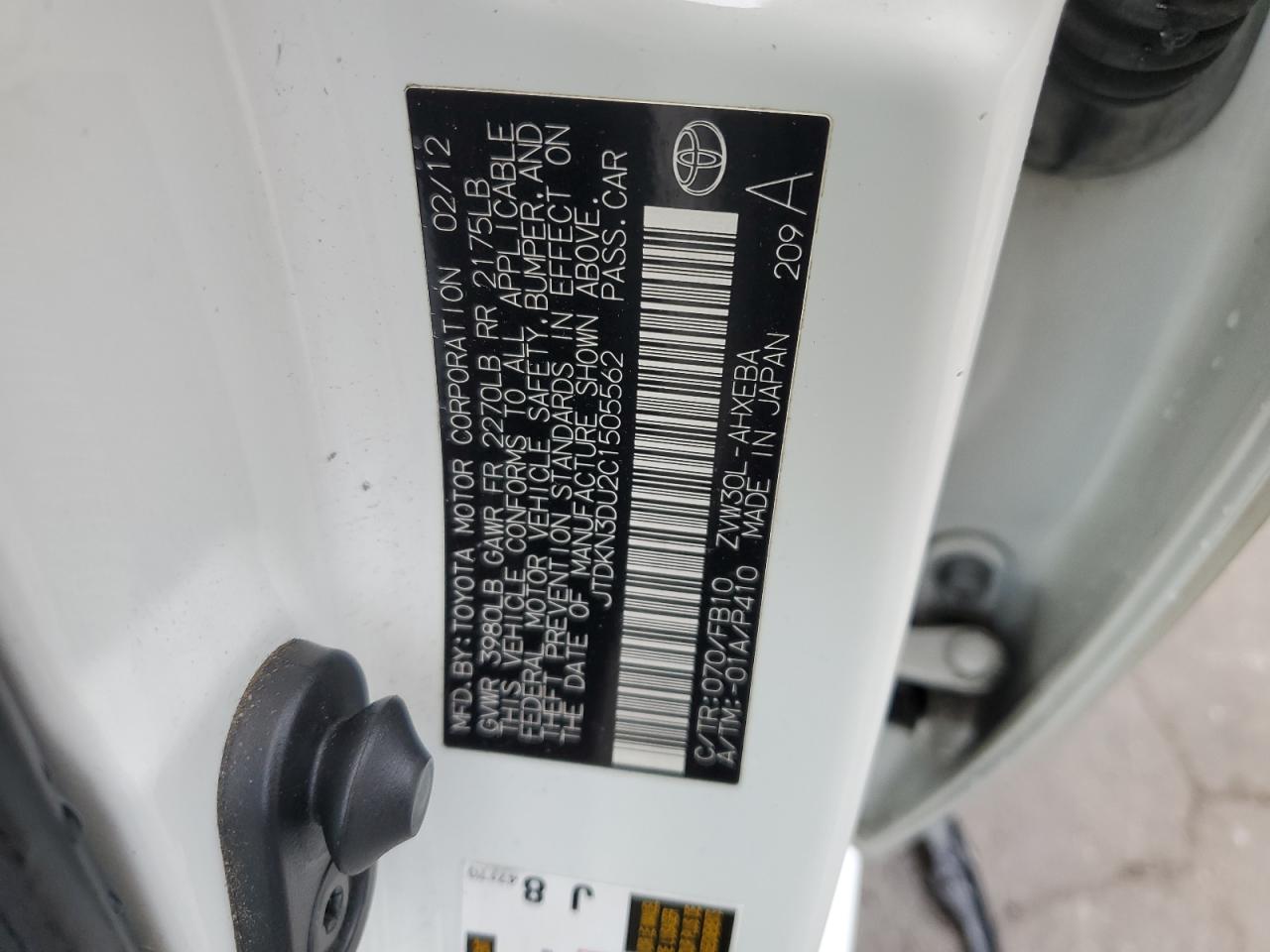 2012 Toyota Prius - Image 12