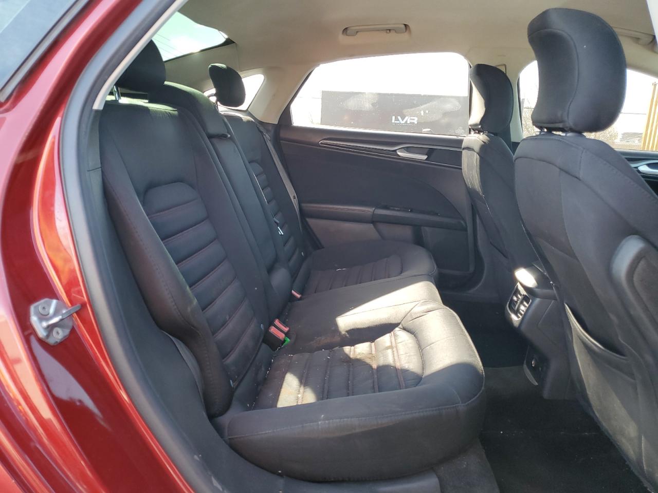 2016 Ford Fusion - Image 10