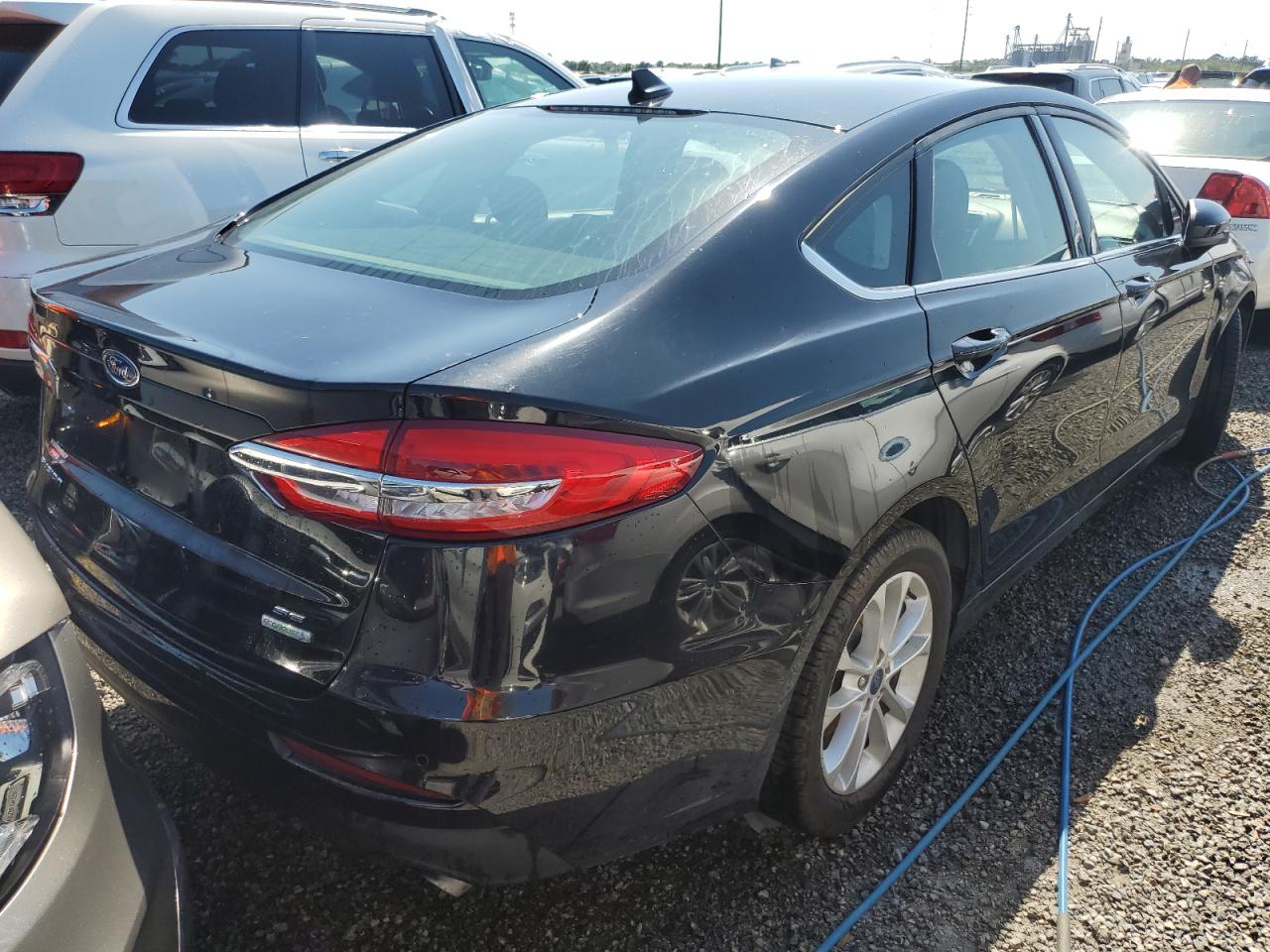 2020 Ford Fusion - Image 3