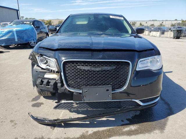  CHRYSLER 300 2015 Чорний