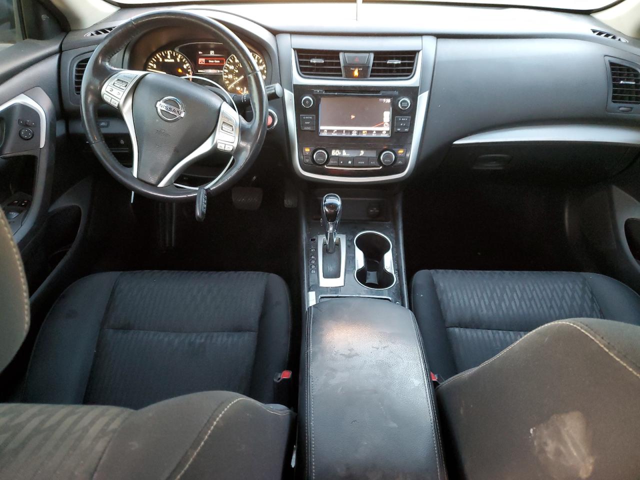 2018 Nissan Altima - Image 8