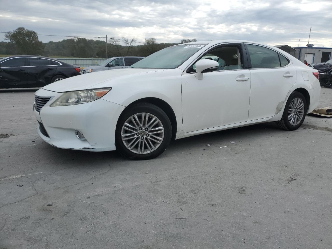 2013 Lexus ES - Image 1
