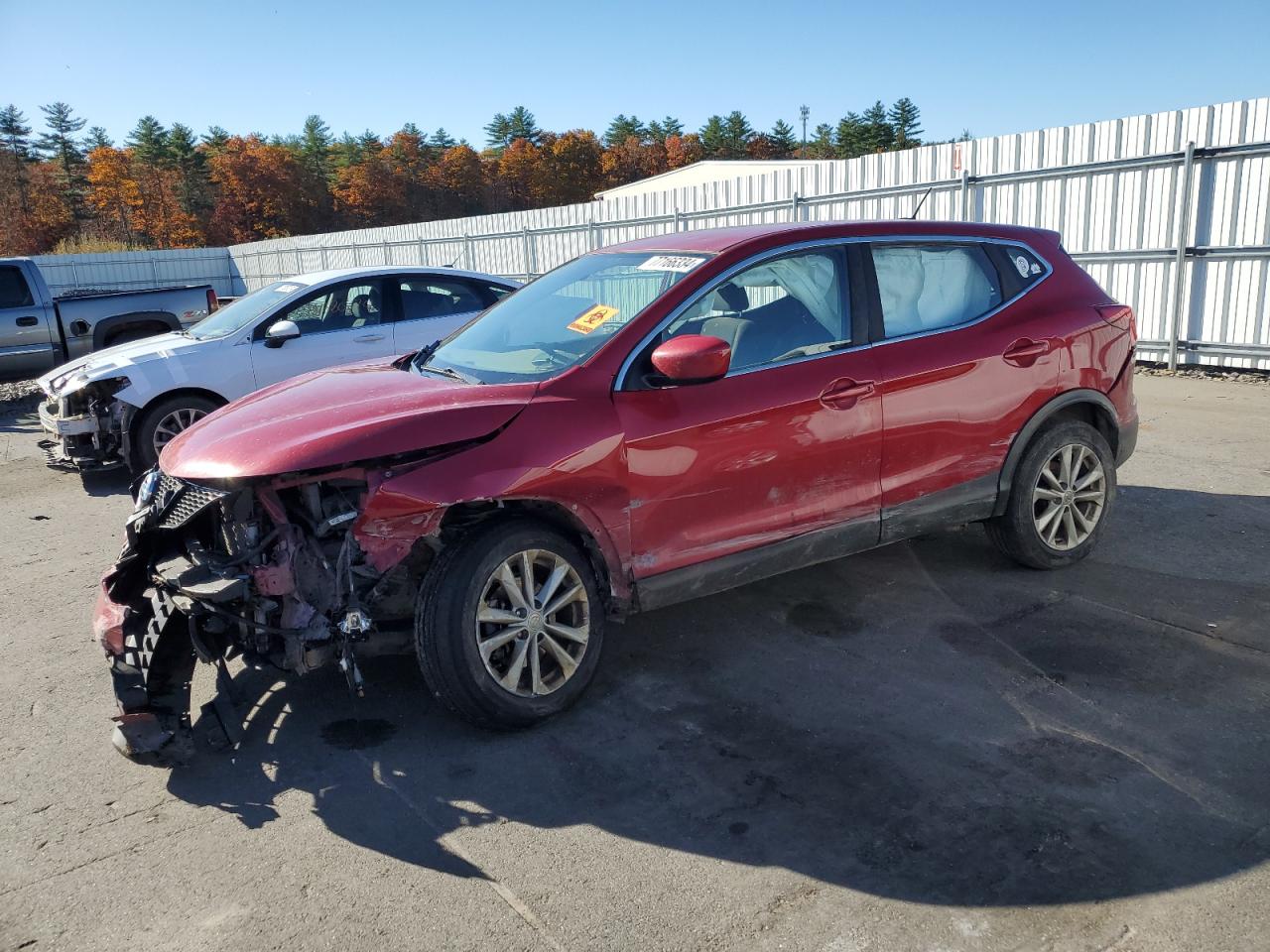2017 Nissan Rogue - Image 1