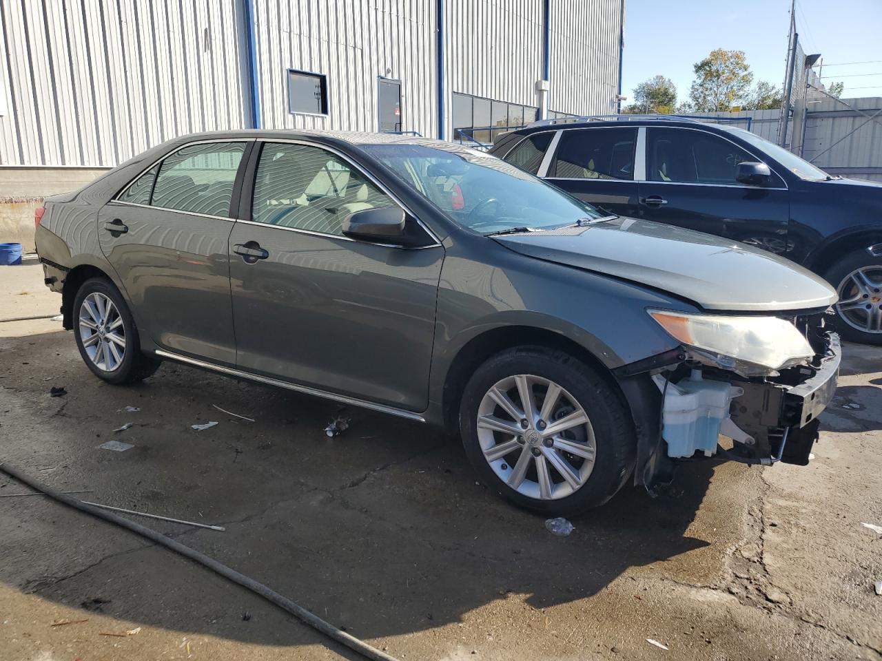 VIN 4T1BF1FK5DU715811 2013 TOYOTA CAMRY no.4