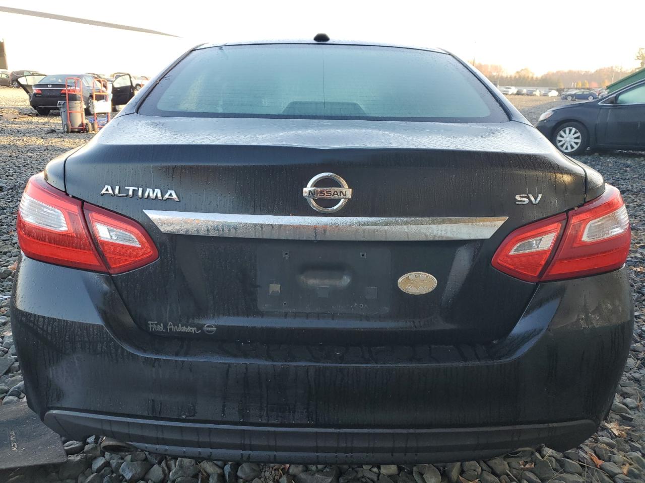 2017 Nissan Altima - Image 6