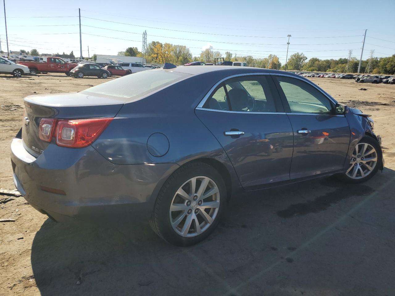 2014 Chevrolet Malibu - Image 3