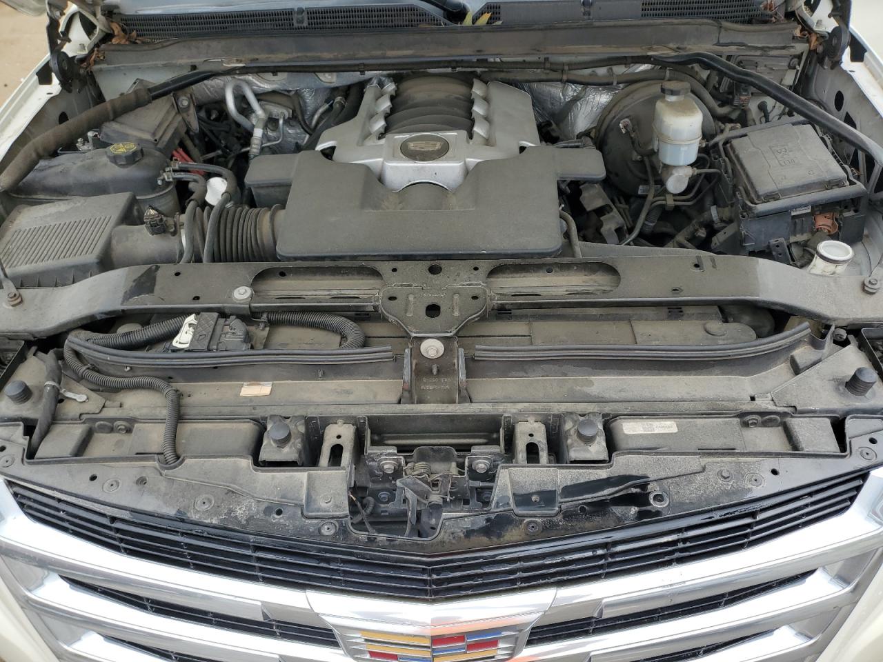 1GYS4TKJ8FR655414 2015 Cadillac Escalade Esv Premium