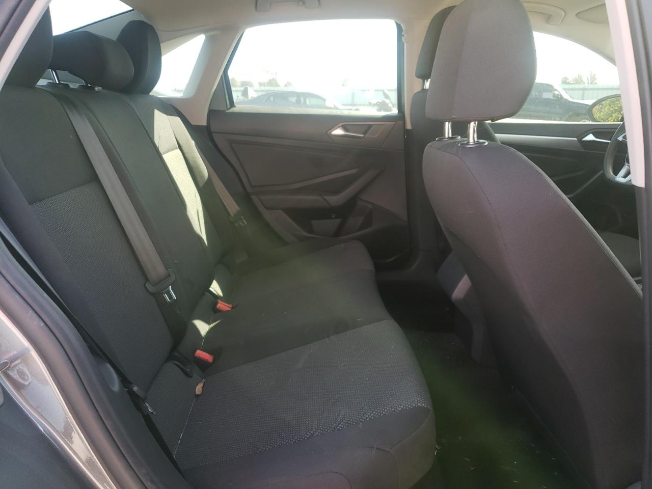 2020 Volkswagen Jetta - Image 10