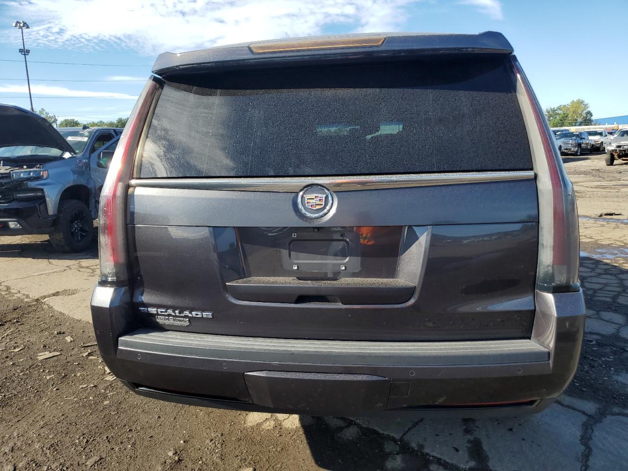 1GYS4BKJXFR236569 2015 Cadillac Escalade Luxury