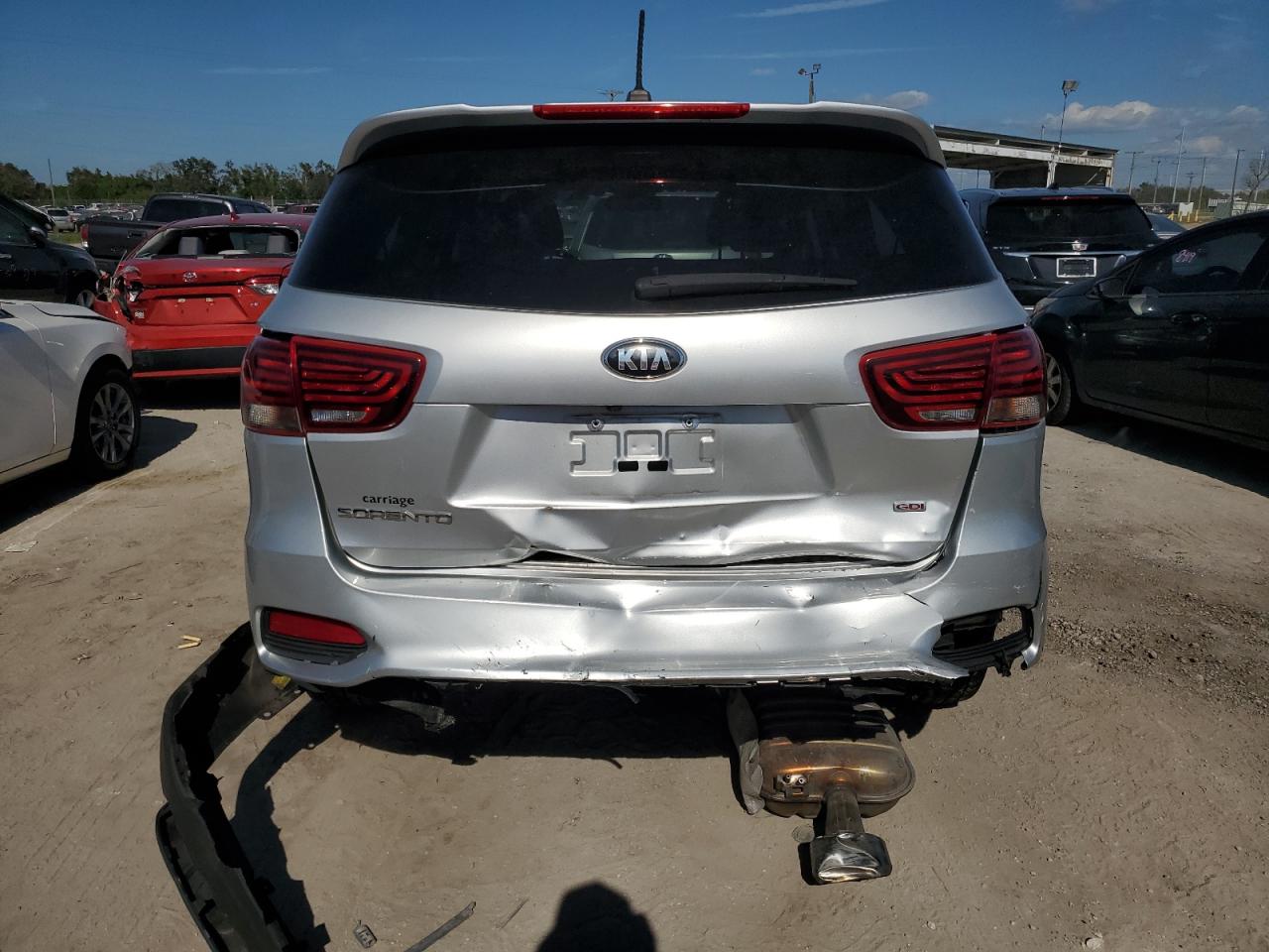 2019 Kia Sorento L VIN: 5XYPG4A37KG464393 Lot: 77758884