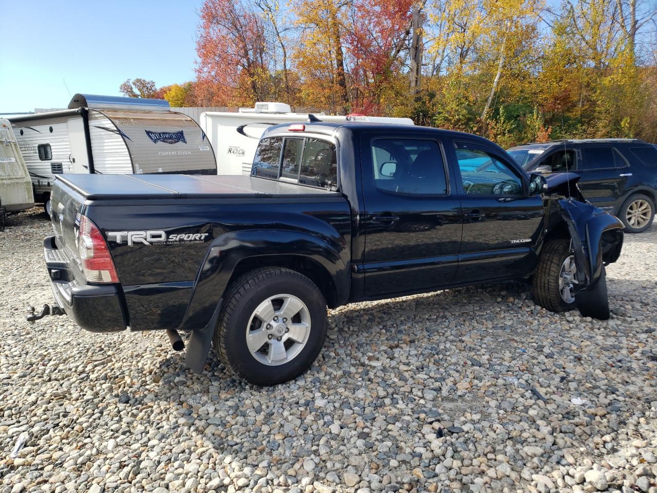 VIN 3TMJU4GN8FM193358 2015 TOYOTA TACOMA no.3