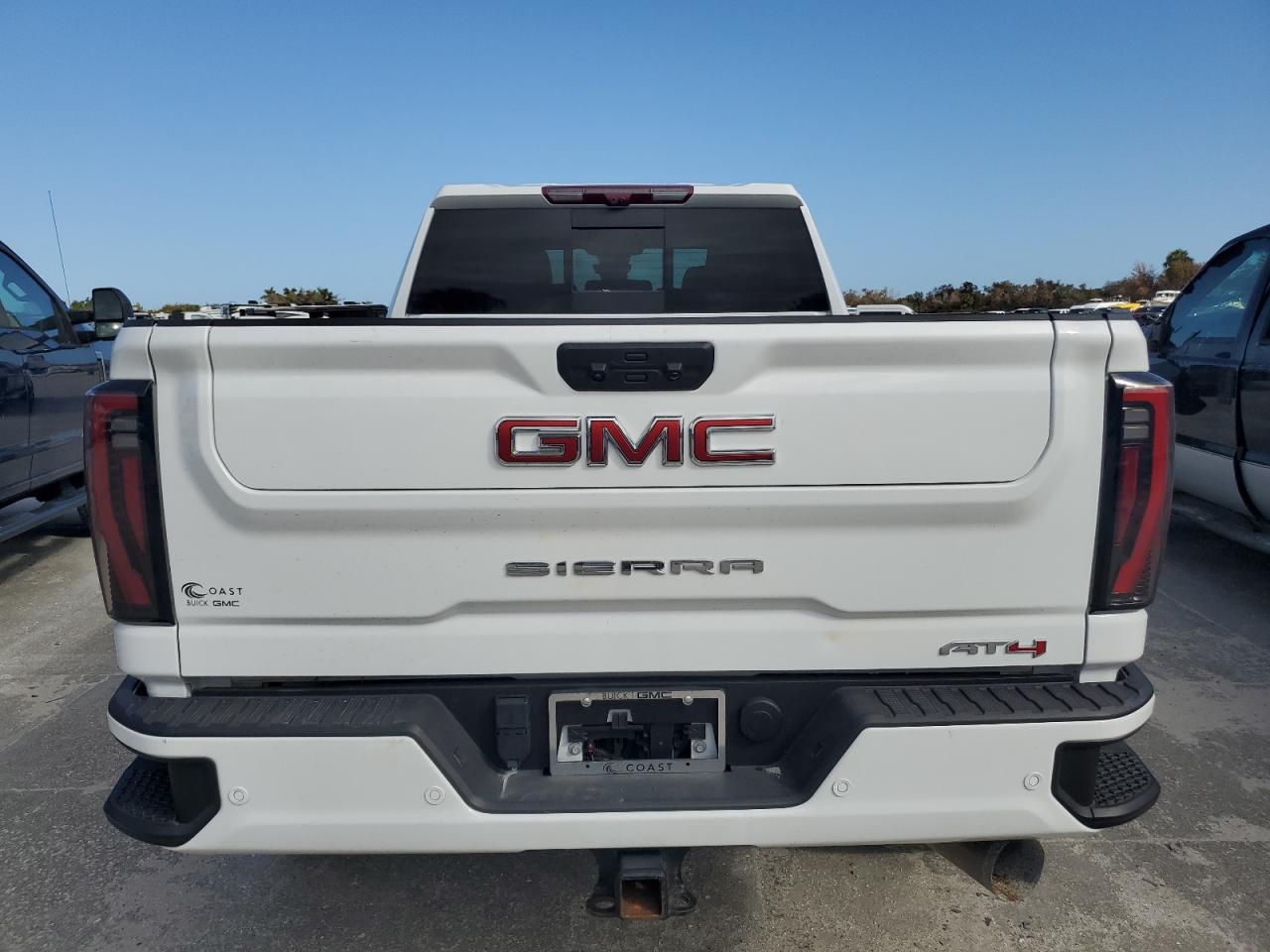 2024 GMC Sierra K3500 At4 VIN: 1GT49VEY0RF190203 Lot: 74585954