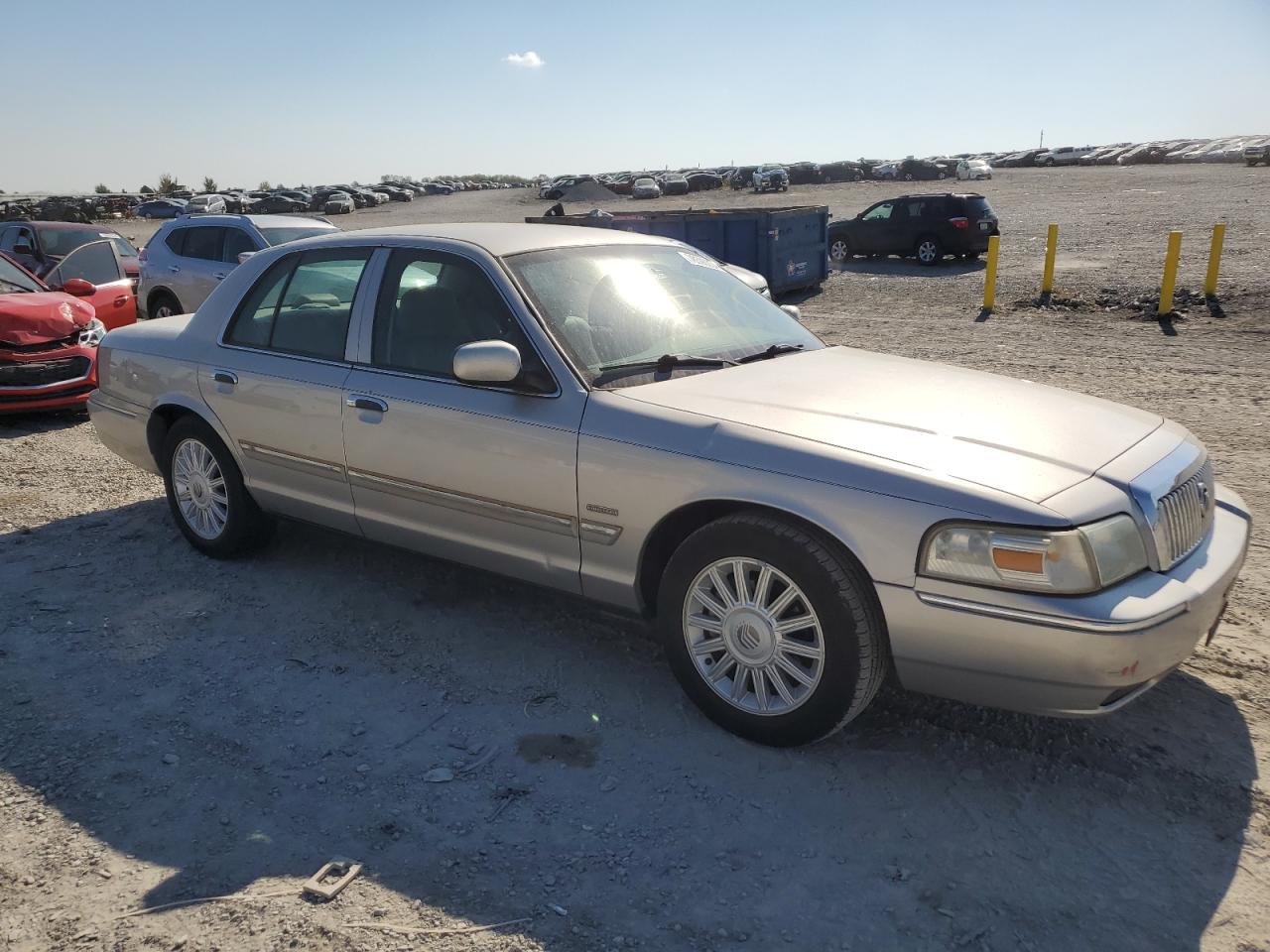 2010 Mercury Grand Marquis - Image 4