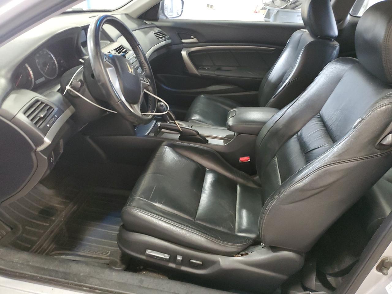 1HGCS12838A025112 2008 Honda Accord Exl