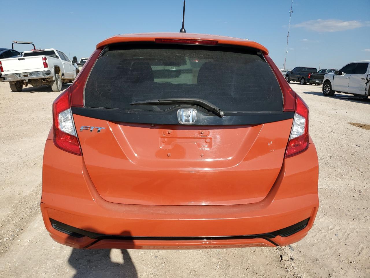 VIN 3HGGK5H42KM702058 2019 HONDA FIT no.6