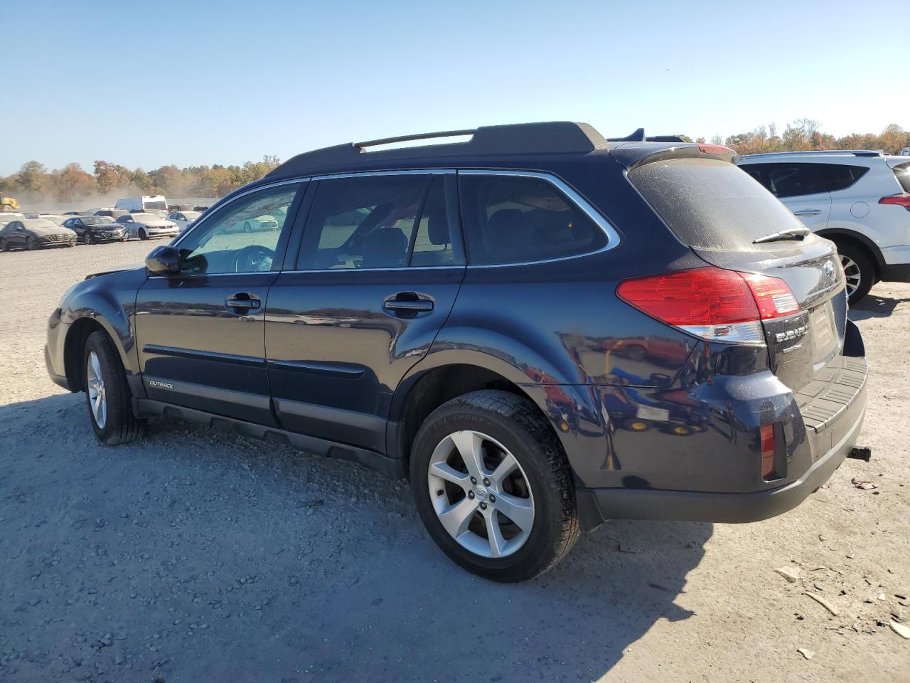 2014 Subaru Outback - Image 2