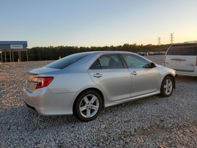  TOYOTA CAMRY 2014 Сріблястий