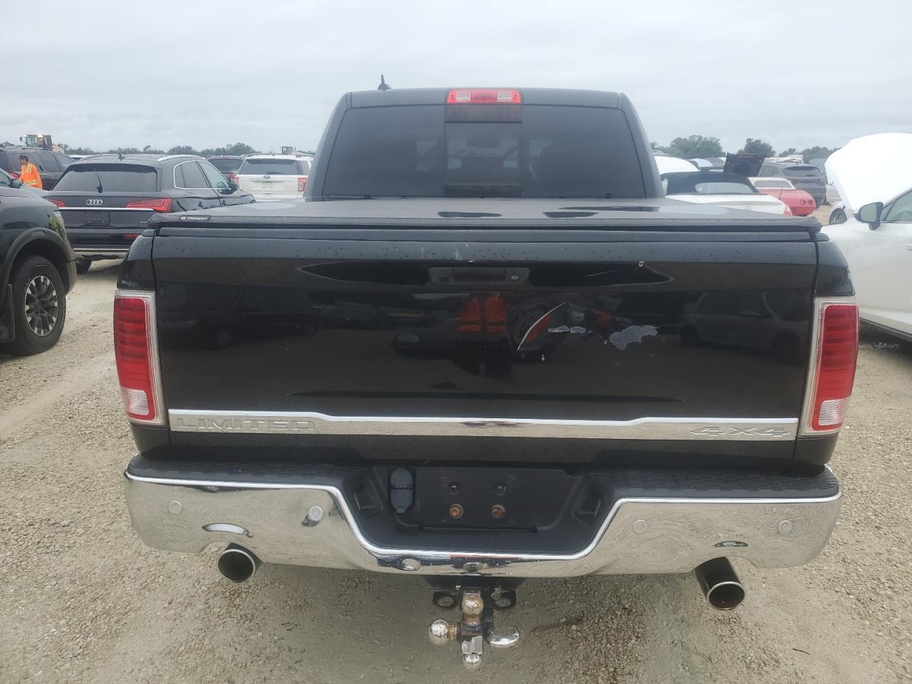 1C6RR7PT8HS557574 2017 Ram 1500 Longhorn