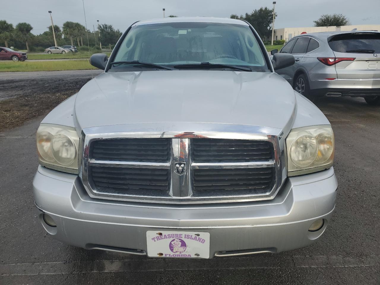 2006 Dodge Dakota - Image 5