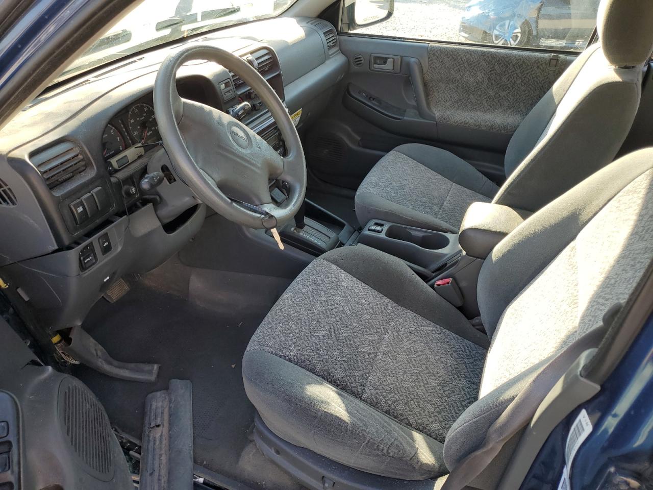 2002 Isuzu Rodeo - Image 7