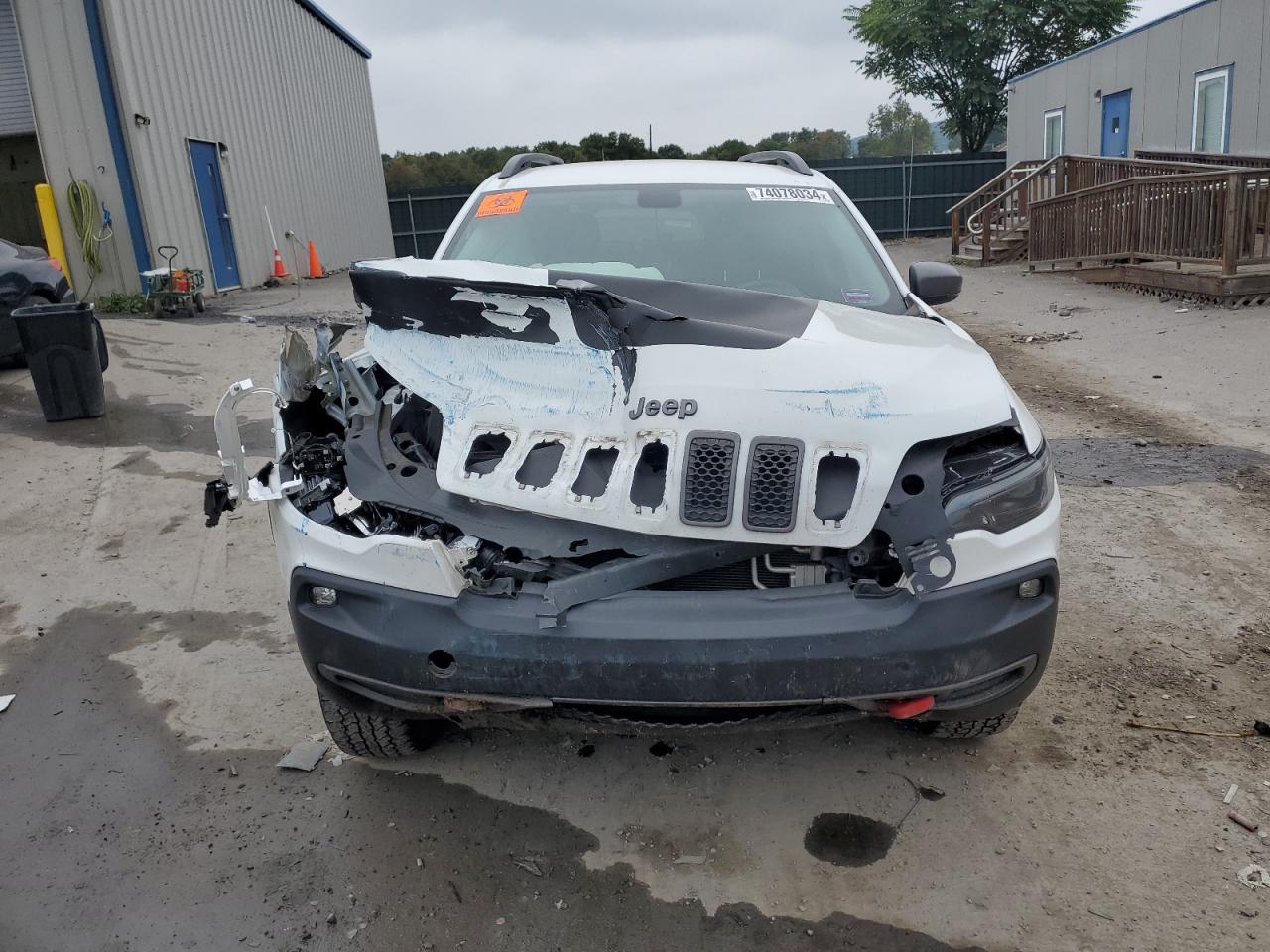 2019 Jeep Cherokee - Image 5