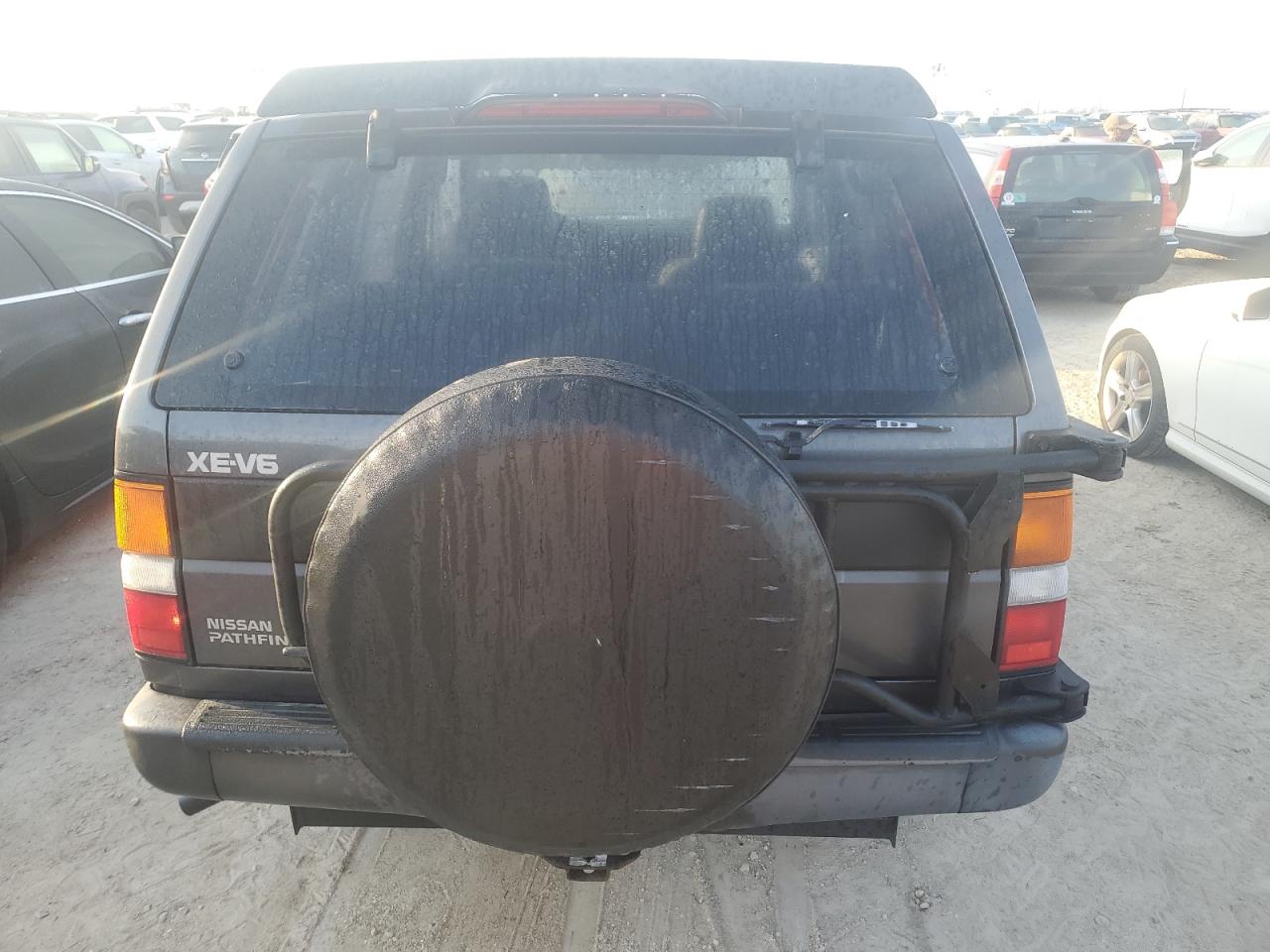 1993 Nissan Pathfinder Xe VIN: JN8HD17S1PW141417 Lot: 76170254