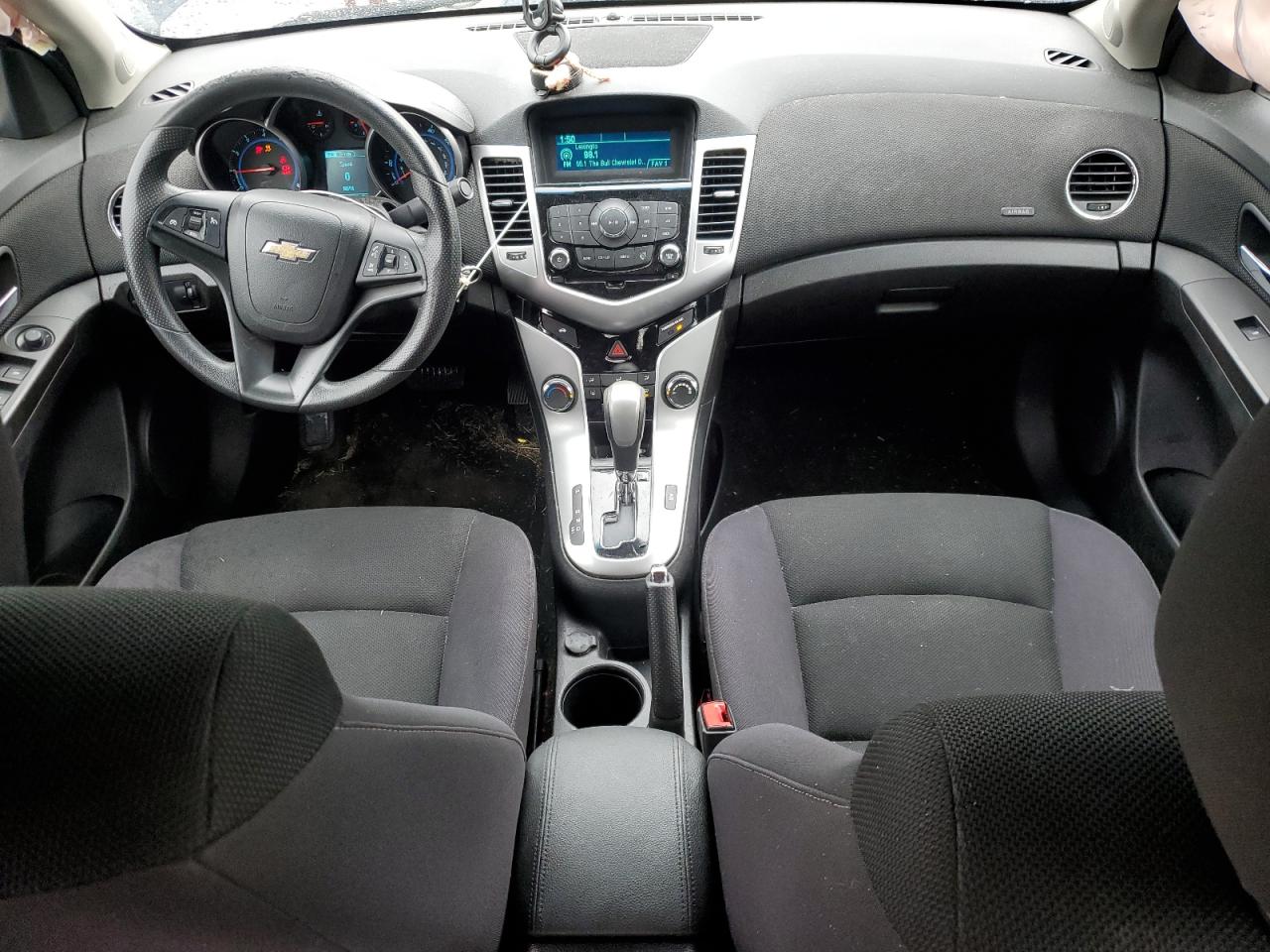 2015 Chevrolet Cruze - Image 8