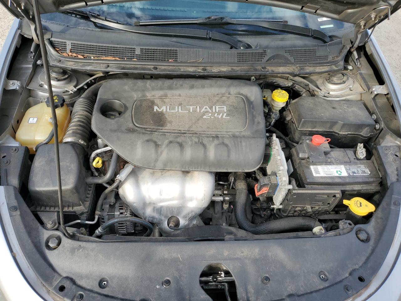 2015 Dodge Dart - Image 12