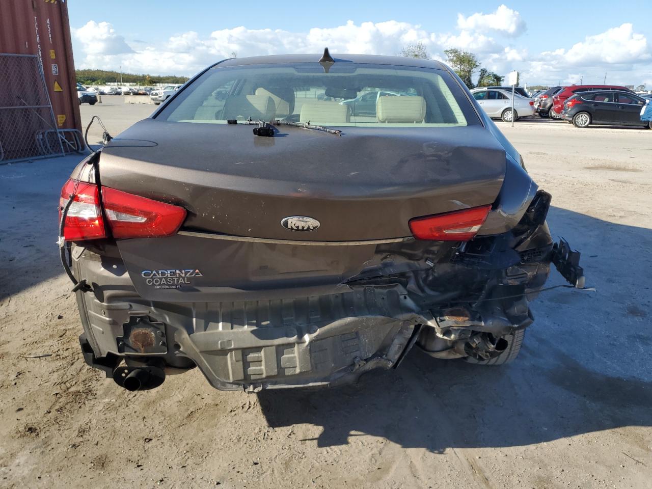 2014 Kia Cadenza Premium VIN: KNALN4D71E5137968 Lot: 77713464