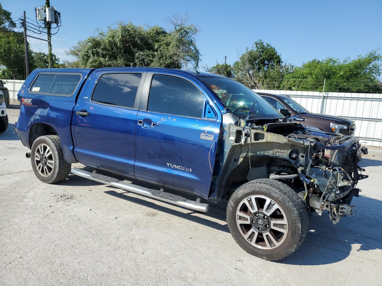 5TFEY5F18FX176936 2015 Toyota Tundra Crewmax Sr5