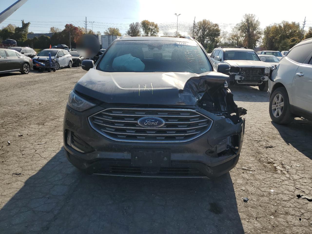 2019 Ford Edge - Image 5