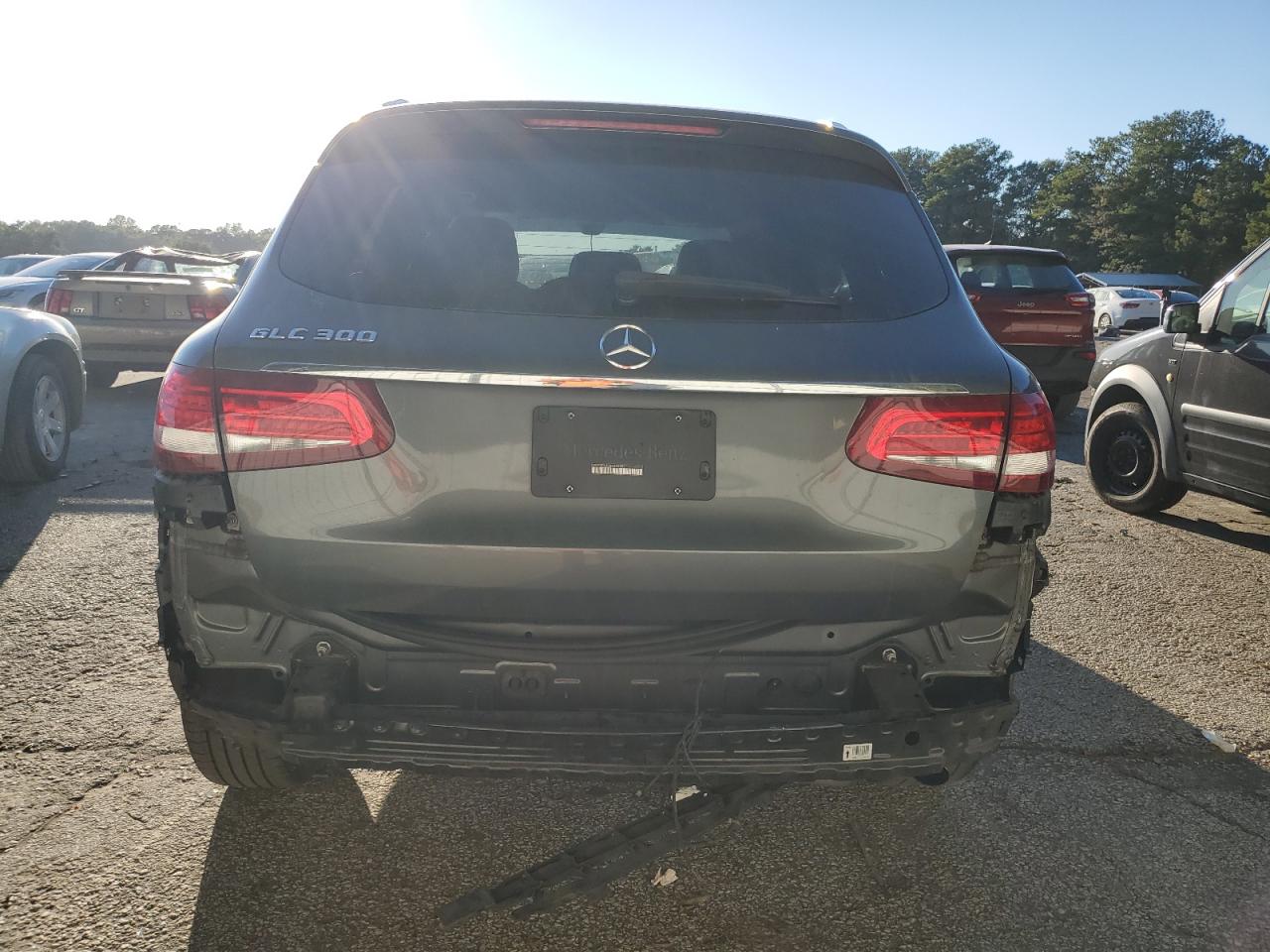 WDC0G4JB5KF665599 2019 Mercedes-Benz Glc 300