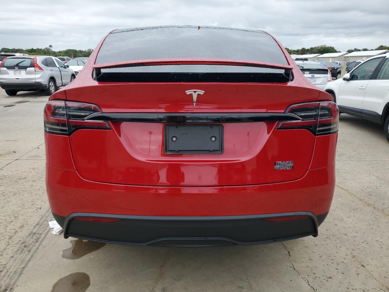 2022 Tesla Model X VIN: 7SAXCBE64NF358499 Lot: 74632304