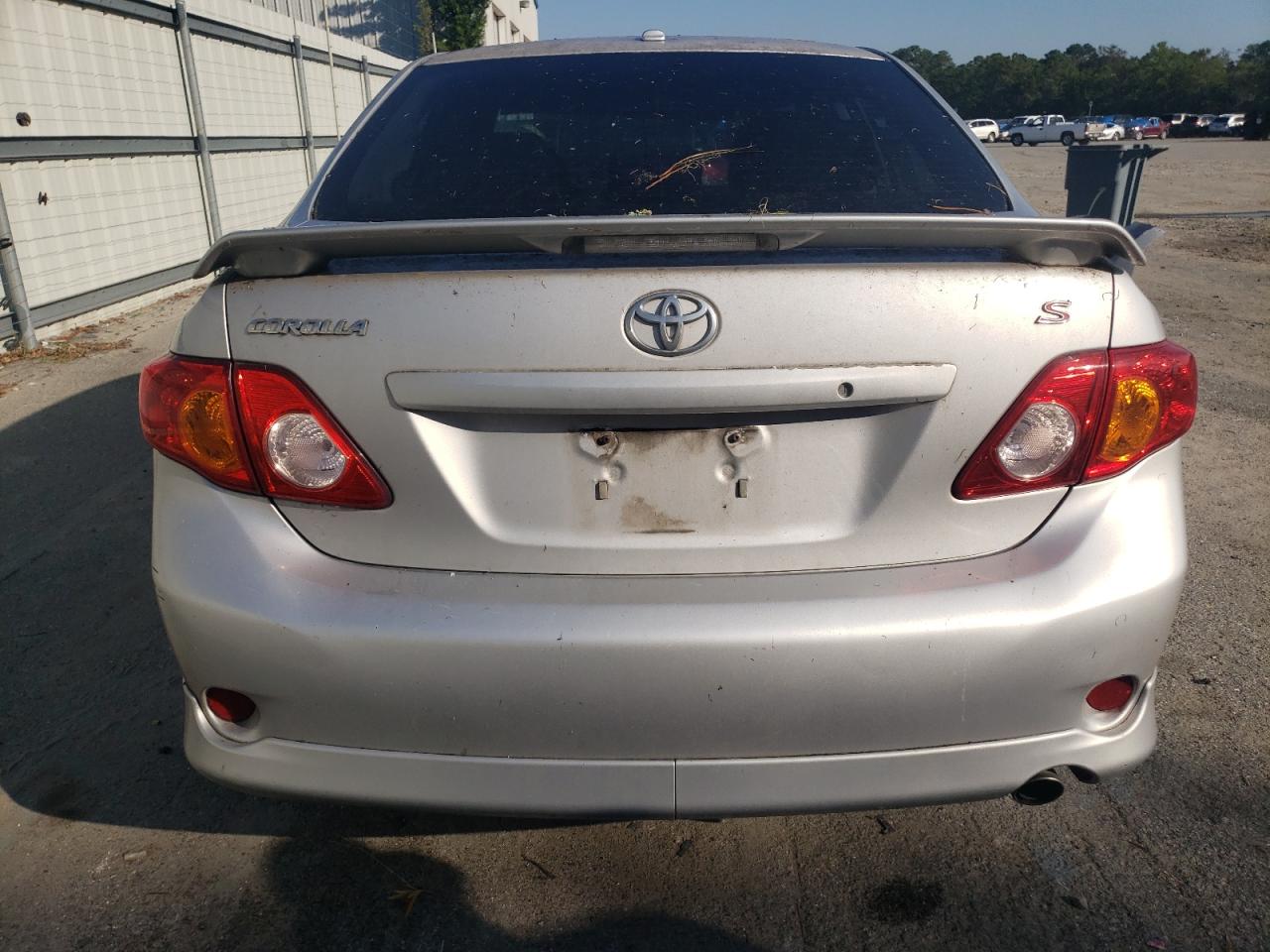 2010 Toyota Corolla Base VIN: 2T1BU4EE0AC486180 Lot: 74440804