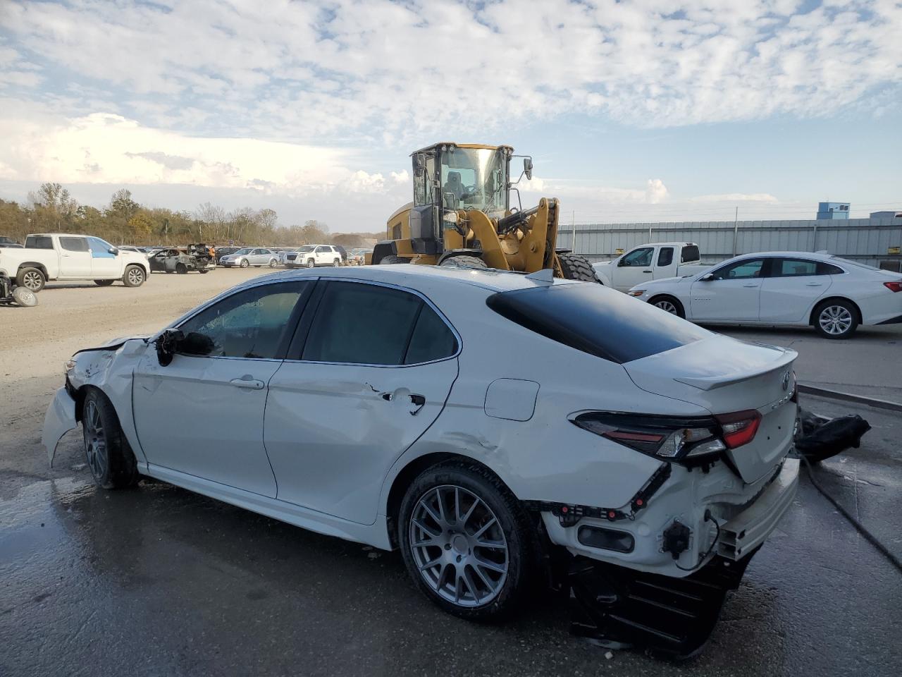 2022 Toyota Camry - Image 2