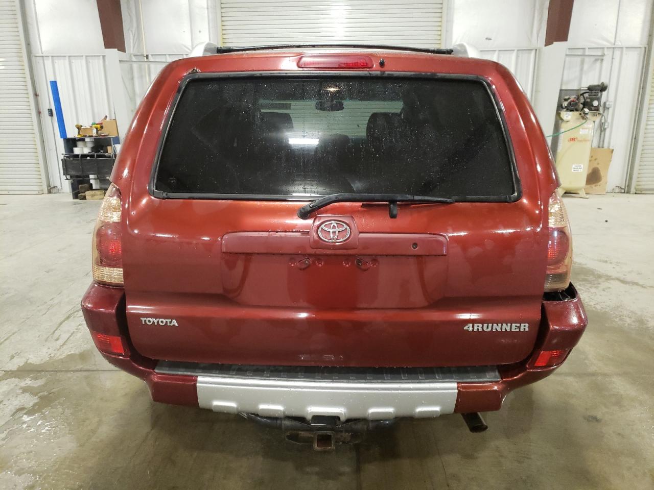 2005 Toyota 4Runner Sr5 VIN: JTEBT14R958018483 Lot: 76282944