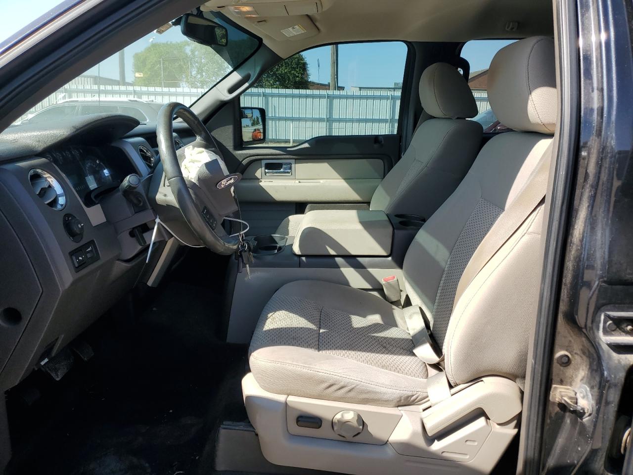 2010 Ford F-150 - Image 7