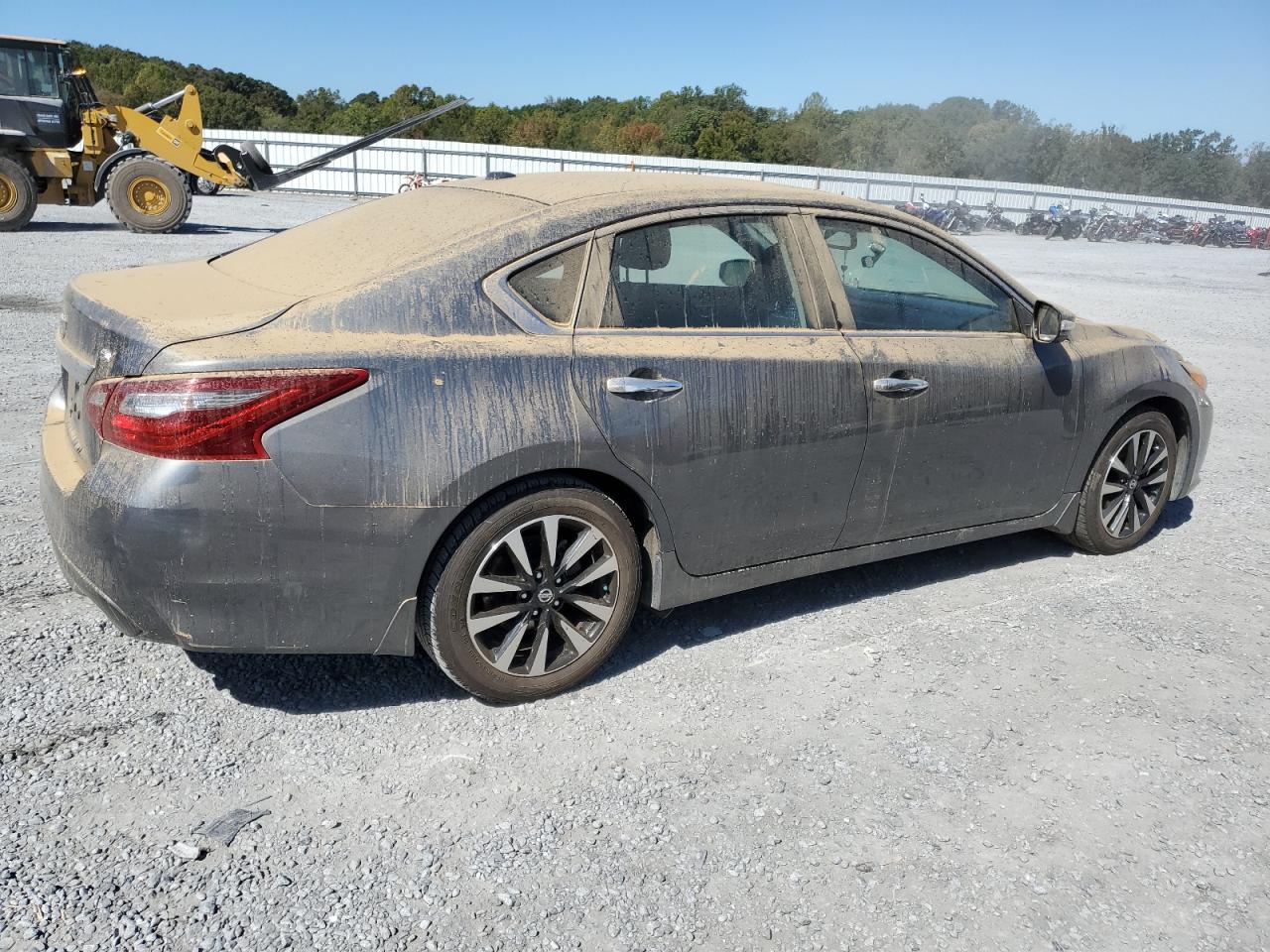 2018 Nissan Altima - Image 3