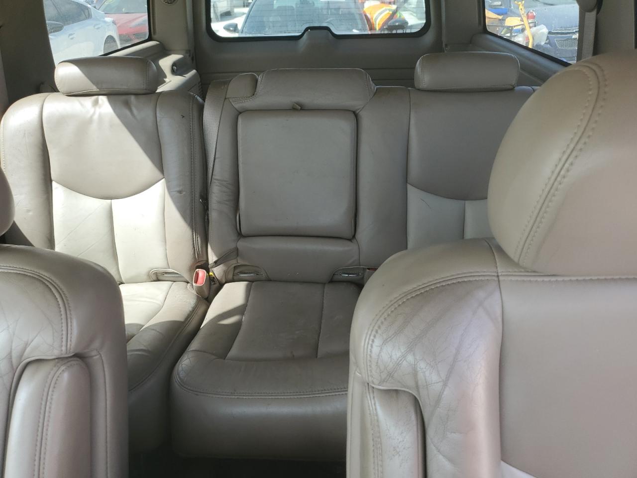 1GKFK66U84J258384 2004 GMC Yukon Xl Denali